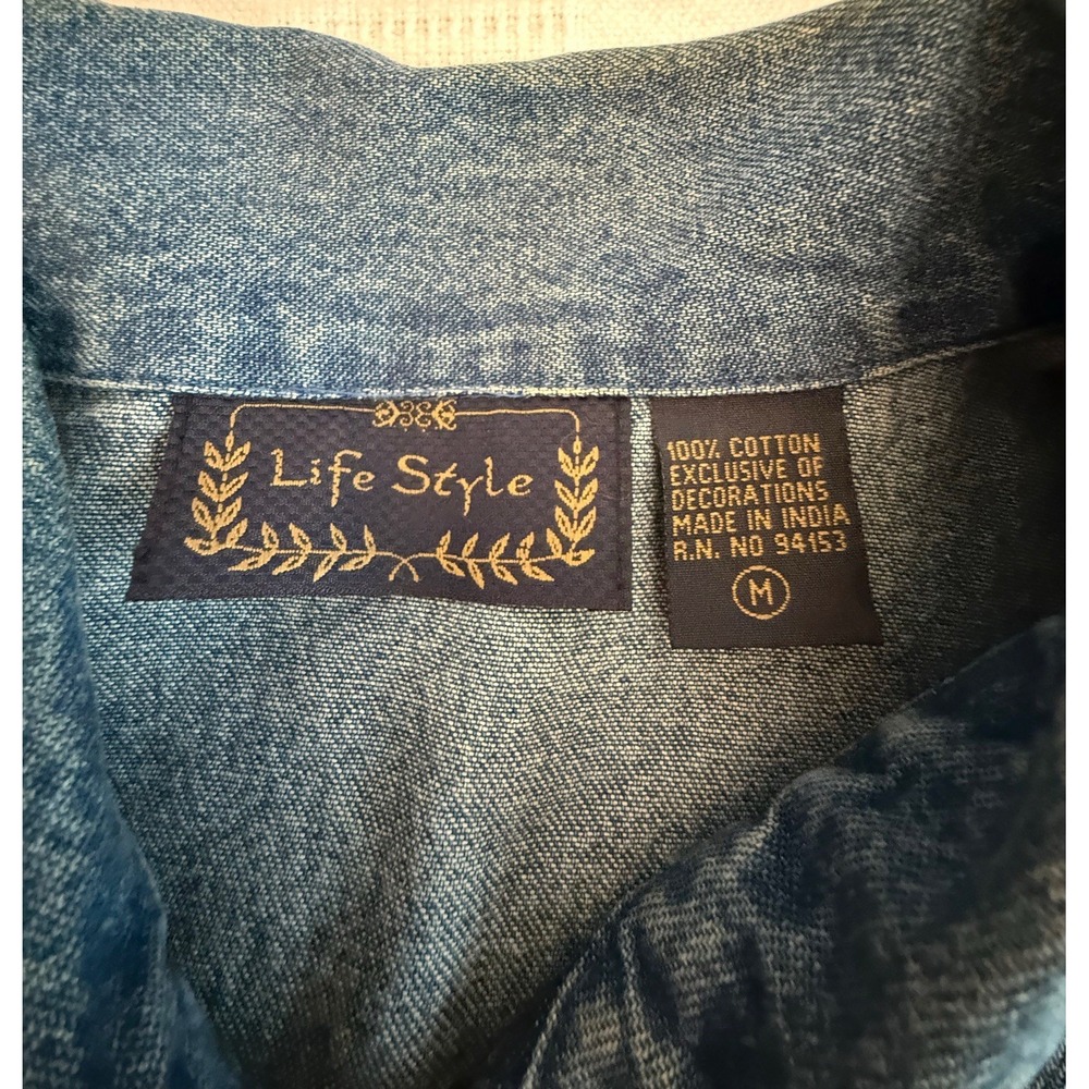 Embroidered Novelty Shacket Ice Skaters Denim Jacket  Winter whimsical Teacher M - Picture 8 of 9